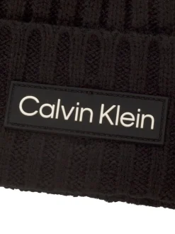 Calvin Klein Chunky Knit Badge Beanie