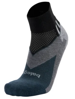 Balega Enduro V-Tech Quarter Socks - Black/Charcoal