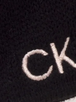 Calvin Klein Women'S Gorra Bobble Beanie - Black